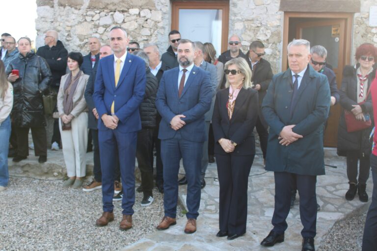 Pročitajte više o članku Obilježavanje Dana nezavisnosti u Mostaru