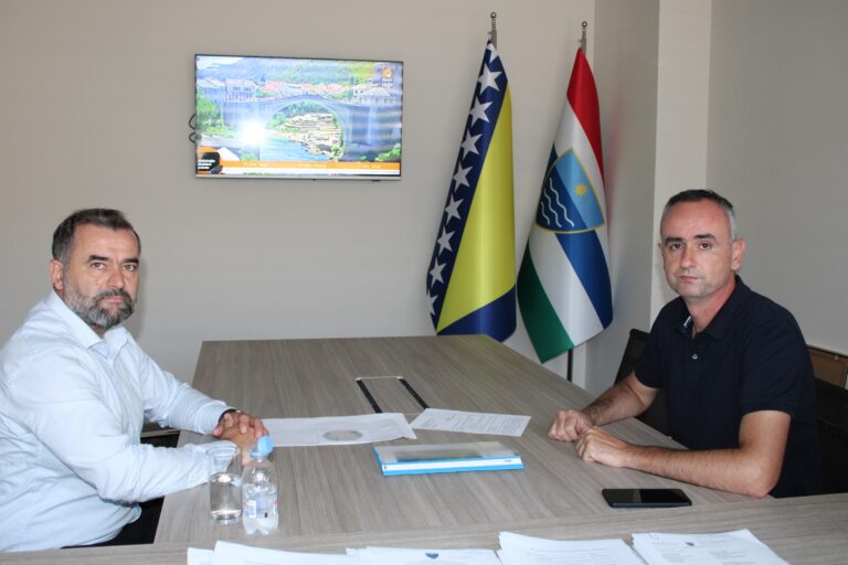 Pročitajte više o članku Predsjedatelj Skupštine s predsjednikom Gradskoga vijeća Mostara: Najavljena inicijativa za iznalaženje nove lokacije za regionalnu deponiju